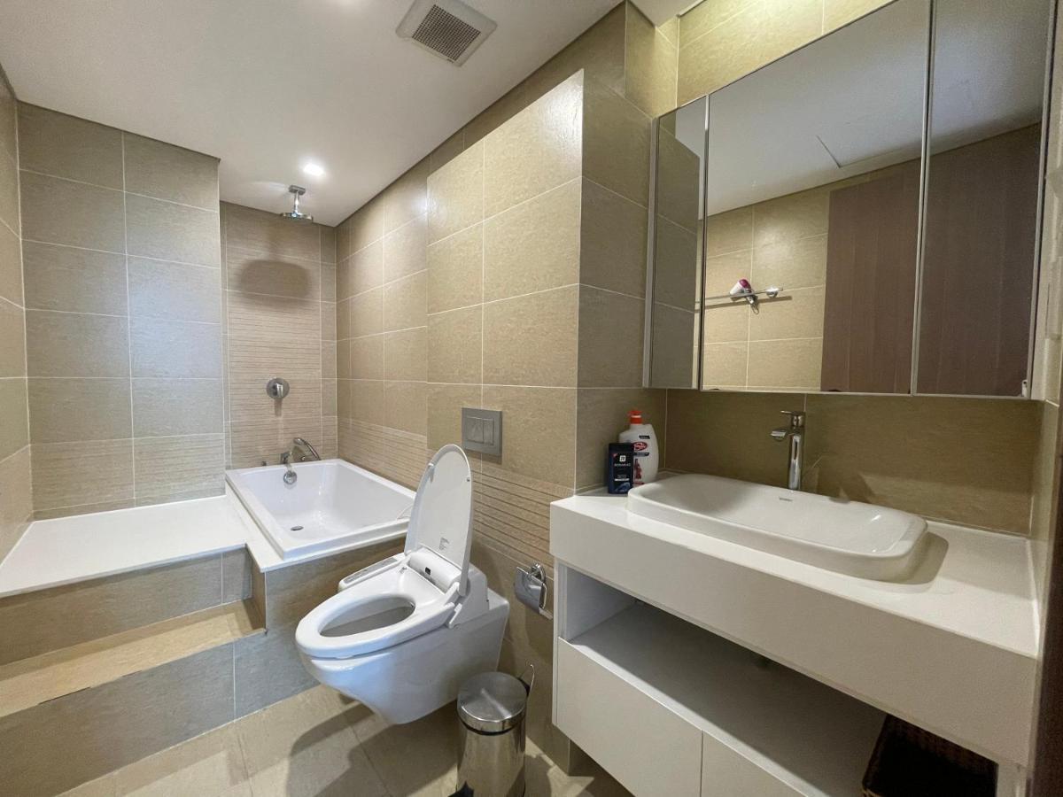 Vinhomes Metropolis Luxury Apartment 2 Br Hanoi Exterior foto